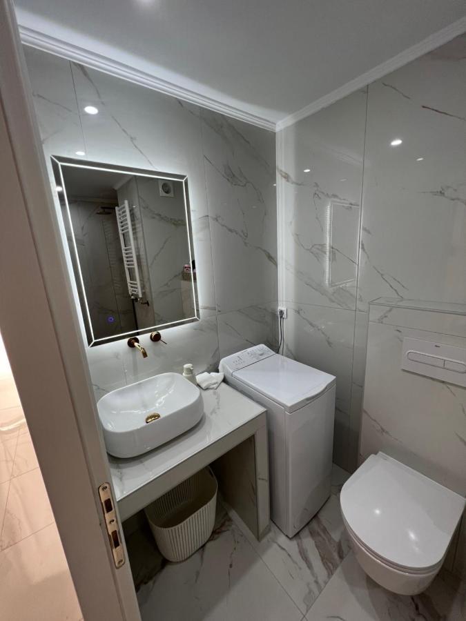 Modern 1-Bedroom Apartment In The City Center سالونيك المظهر الخارجي الصورة